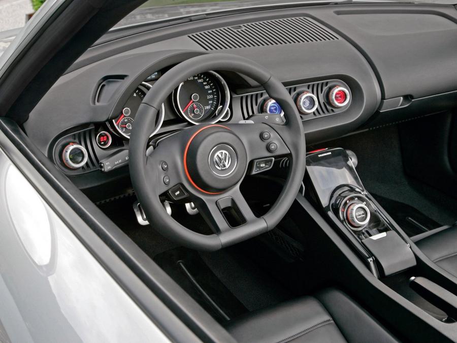  Volkswagen BlueSport Roadster 2009 года  (фото 3 из 35)